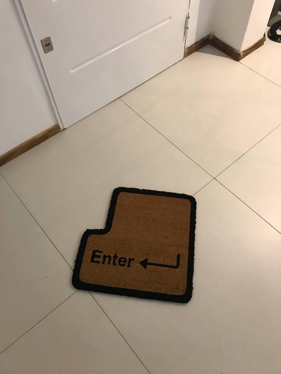 enter mololand